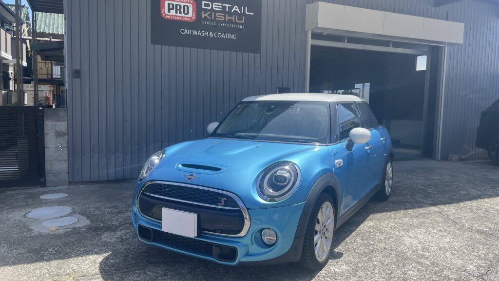 カーコーティング施工前のMINIクーパーS