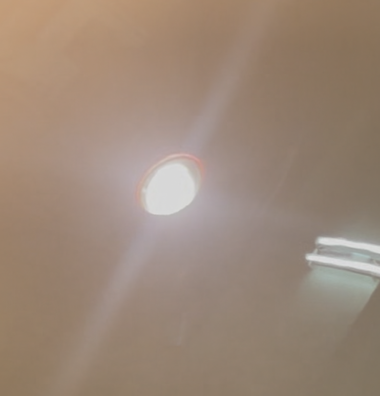 研磨後の艶のある塗装面