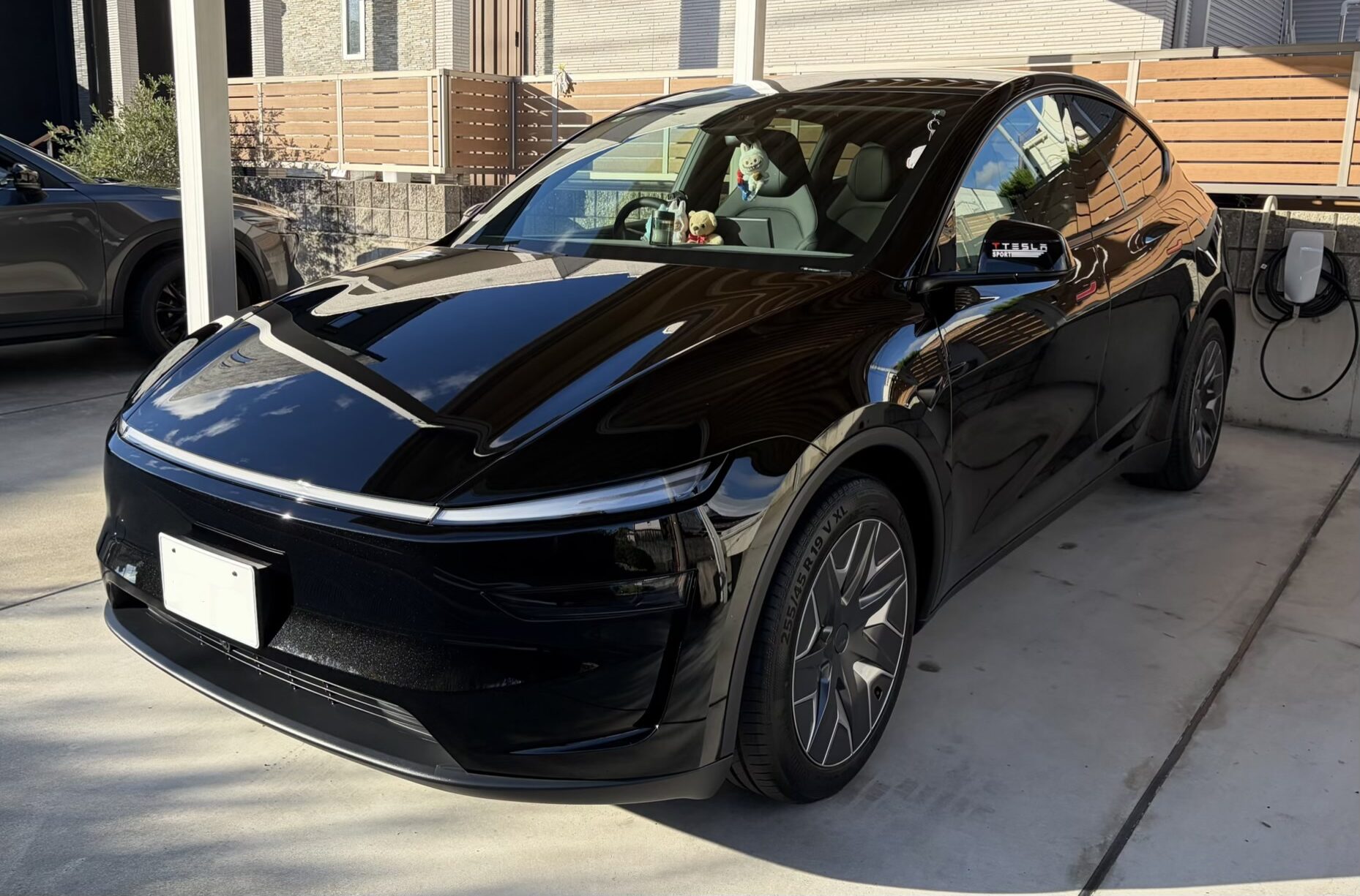 テスラ モデルYL